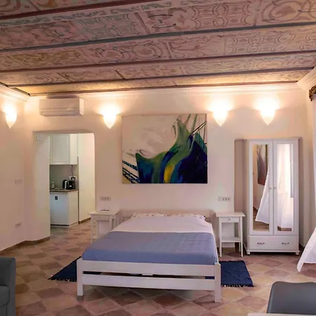 Andante Con Nobile Apartment